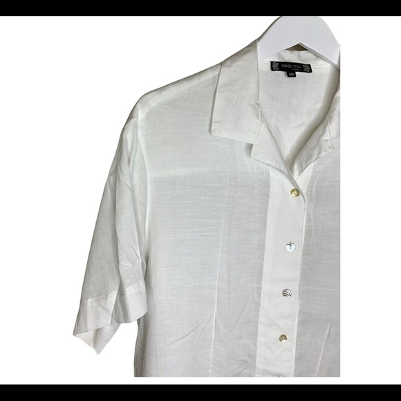 C’EST MOI Boxy Fit Button Down Blouse Ivory One Size  (XS-Large) - Picture 3 of 12